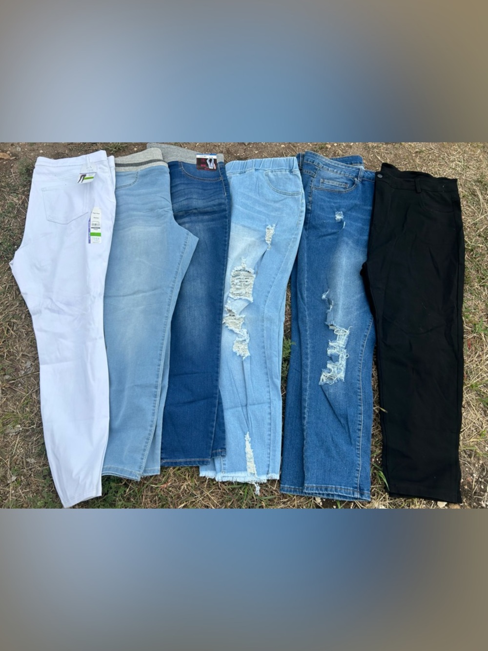 Women’s Light Blue Distressed Jeans